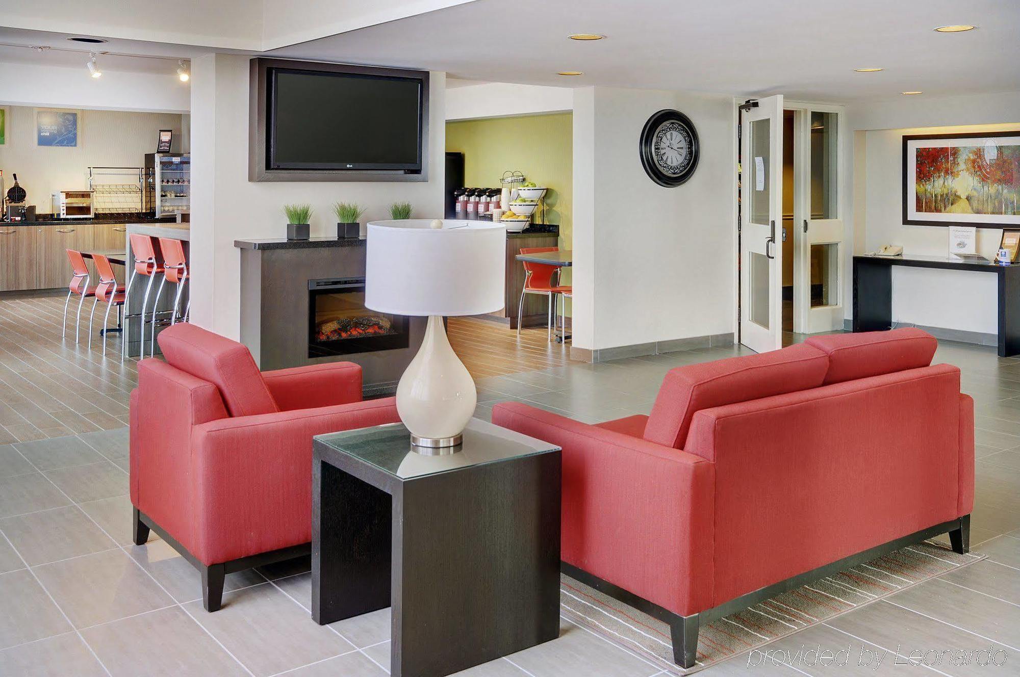 Comfort Inn Saskatoon Buitenkant foto
